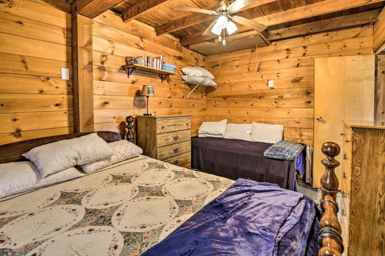 Private Island With Land Access Cabin Hammond Exterior photo